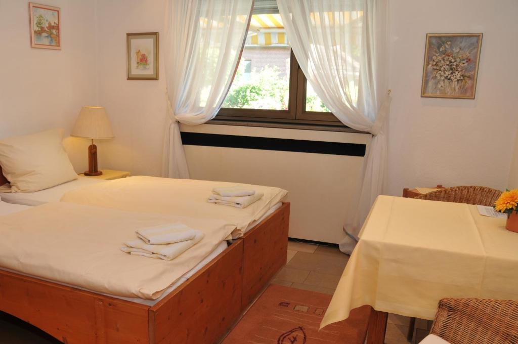 Pension Bella Vista Bochum Room photo