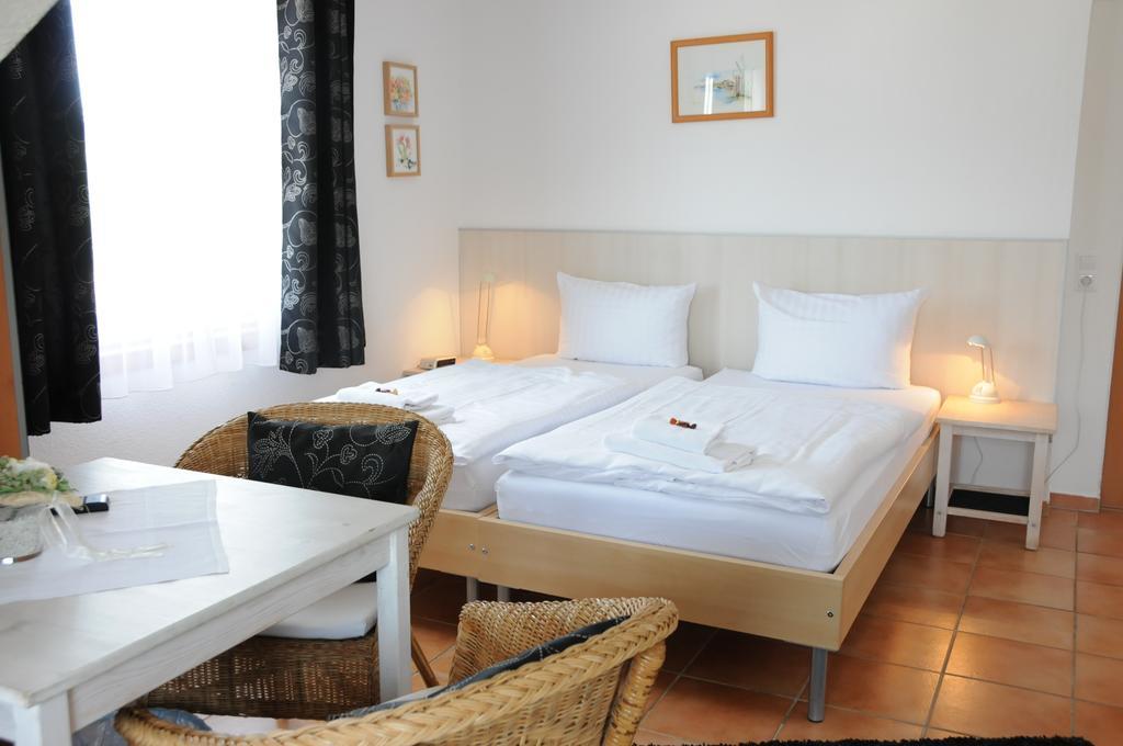 Pension Bella Vista Bochum Room photo